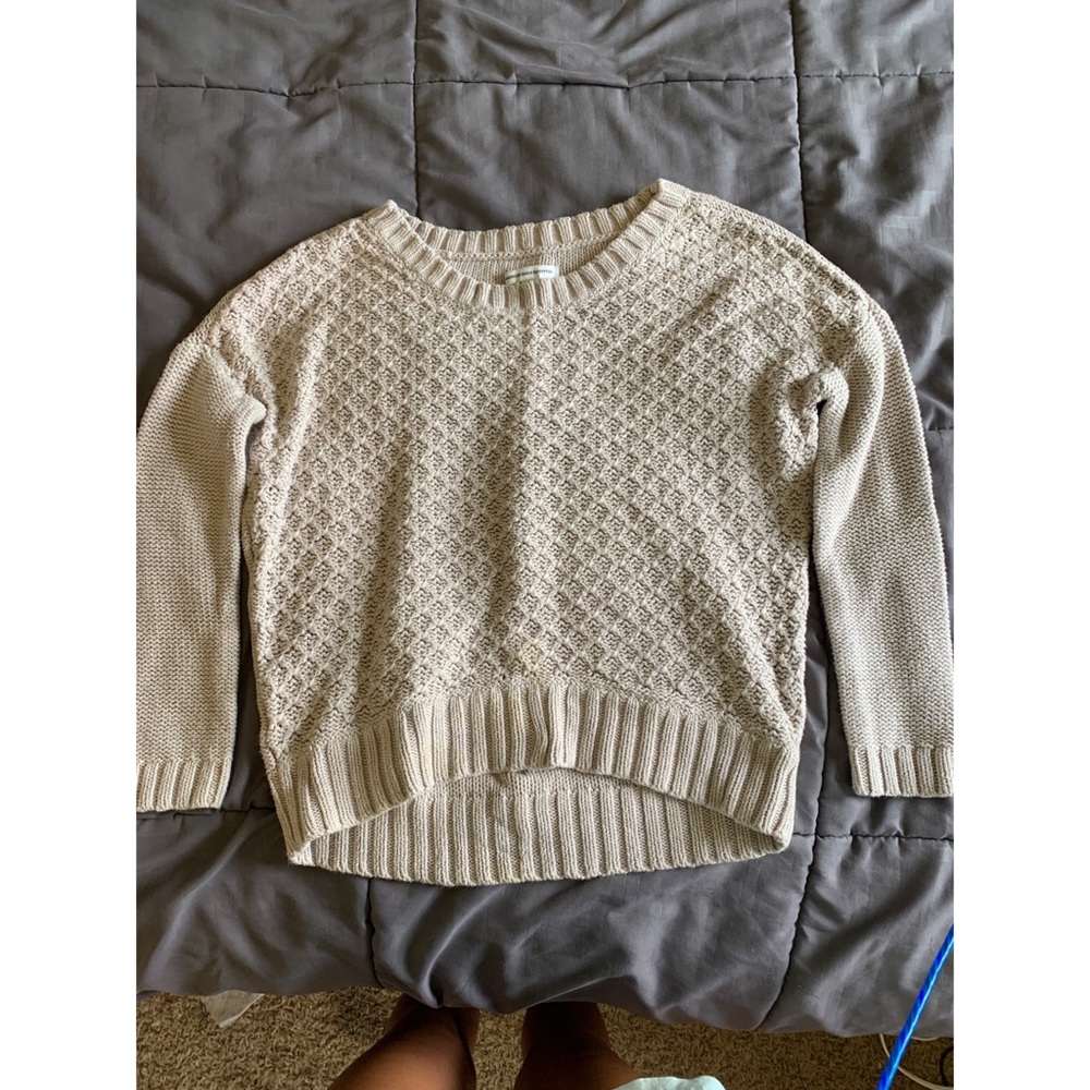 American Eagle quarter sleeve sweater